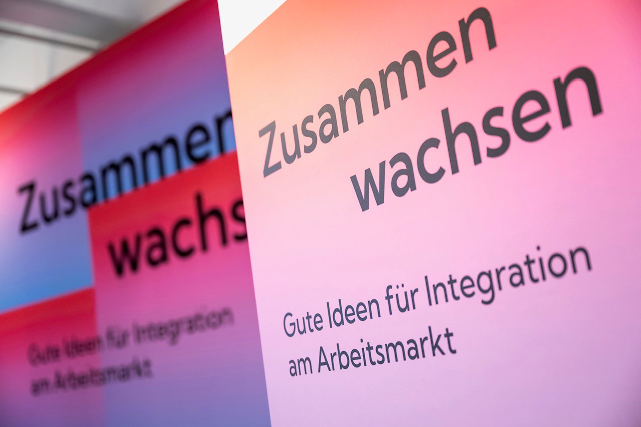 Symbolbild mit Motto des Wettbewerbs: „Zusammen wachsen“